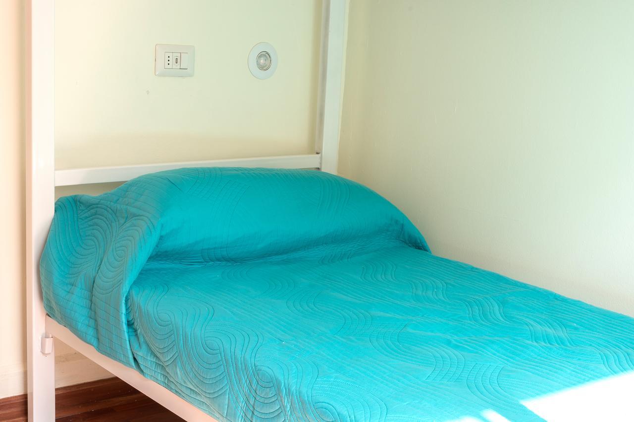 Hostal Casa Aborigen サンティアゴ エクステリア 写真
